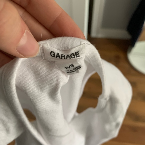 open back tank top - Picture 3 of 3